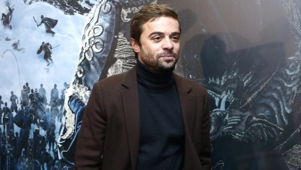 Илья Глинников стал отцом: появилось первое фото актера с ребенком