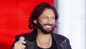 Стас Михайлов признался, что не может соблюдать диеты Стас Михайлов признался, что не может соблюдать диеты