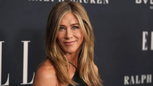 Пенсионер перевел 245 тысяч рублей мошенникам на лечение Дженнифер Энистон Пенсионер перевел 245 тысяч рублей мошенникам на лечение Дженнифер Энистон