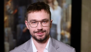 Никита Павленко резко осудил критиков творчества Александра Петрова: «Это всё от зависти»