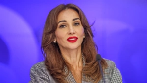 Анфиса Чехова поменяла фамилию после брака