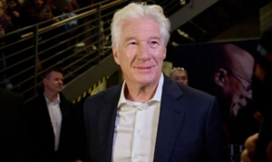 76-летний Ричард Гир вышел в свет с женой, которая младше его на 34 года