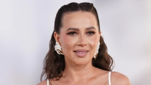 Ставшая матерью в четвертый раз Лерчек попала в онкологическую реанимацию