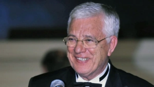 90-летний Раймонд Паулс рассказал о самочувствии: «Хорошо, что еще живой»