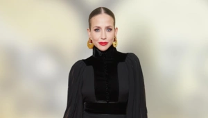 Юлия Барановская вышла в свет в откровенном образе и показала послеоперационный шрам Юлия Барановская вышла в свет в откровенном образе и показала послеоперационный шрам