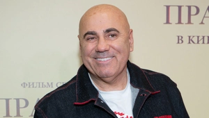 Дочь Иосифа Пригожина ляжет под нож пластического хирурга Дочь Иосифа Пригожина ляжет под нож пластического хирурга