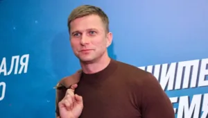 Роман Курцын рассказал о травме на съемках: «Я услышал хруст — это оторвался бицепс»