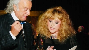 «Помолюсь за тебя»: Алла Пугачева поздравила Илью Резника с юбилеем «Помолюсь за тебя»: Алла Пугачева поздравила Илью Резника с юбилеем