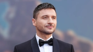 Сергей Лазарев трогательно почтил память старшего брата