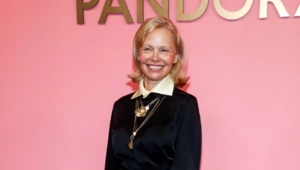 Памела Андерсон намерена сменить фамилию