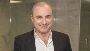 Арестован посредник, помогавший обмануть дочь Михаила Турецкого Арестован посредник, помогавший обмануть дочь Михаила Турецкого
