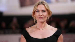 50-летняя Кейт Уинслет рассказала о своем отношении к старению и «уколам красоты»