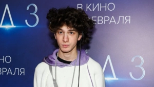Отец Марка Эйдельштейна рассказал, в каких условиях живет его сын: не мажор