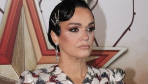 Певица Слава предупредила о новой мошеннической схеме, в которой используют ее имя