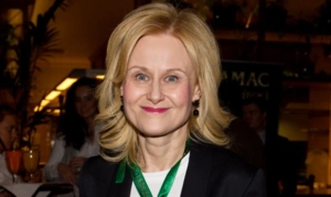 Дарья Донцова рассказала, почему решила приютить ребенка с ОВЗ Дарья Донцова рассказала, почему решила приютить ребенка с ОВЗ