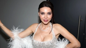 Оксана Самойлова провела день в компании учителя по вокалу