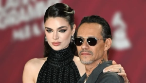 Бывший муж Дженнифер Лопес станет отцом в восьмой раз и во второй — с «Вице-мисс Вселенной-2021» Бывший муж Дженнифер Лопес станет отцом в восьмой раз и во второй — с «Вице-мисс Вселенной-2021»