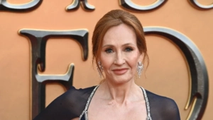 Джоан Роулинг оценила трейлер сериала про Гарри Поттера Джоан Роулинг оценила трейлер сериала про Гарри Поттера