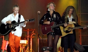 Куда пропала группа «Лицей» и как сегодня выглядят исполнительницы хита «Осень»