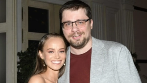 Денис Дорохов выдал секрет Гарика Харламова и его жены Катерины Ковальчук: пара ждет ребенка Денис Дорохов выдал секрет Гарика Харламова и его жены Катерины Ковальчук: пара ждет ребенка