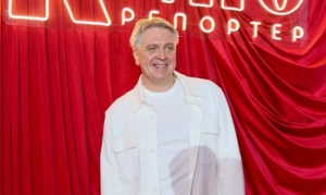 Денис Матросов рассказал о счастье многодетного отца Денис Матросов рассказал о счастье многодетного отца