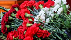 Скончался звезда фильмов «Назад в будущее» и «Топ Ган» Джеймс Толкан Скончался звезда фильмов «Назад в будущее» и «Топ Ган» Джеймс Толкан