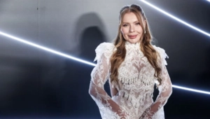 Карина Кросс высказалась о создании музыки нейросетями: «Многих артистов ИИ заменит»