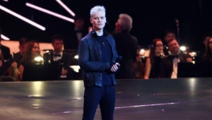 SHAMAN получил необычный подарок