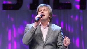 Куда пропал Николай Трубач: как сейчас живет исполнитель хита «Голубая луна» Куда пропал Николай Трубач: как сейчас живет исполнитель хита «Голубая луна»