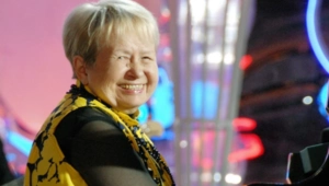 95-летняя Александра Пахмутова поразила зрителей на юбилейном вечере