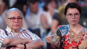 Молодая жена Евгения Петросяна отправилась в Африку без мужа и детей