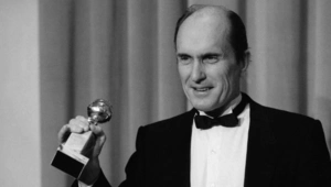 Аль Пачино и Роберт Де Ниро трогательно простились с Робертом Дювалем: «Будет его не хватать» Аль Пачино и Роберт Де Ниро трогательно простились с Робертом Дювалем: «Будет его не хватать»