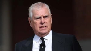 Принц Эндрю задолжал семье 12 млн фунтов и не спешит возвращать деньги