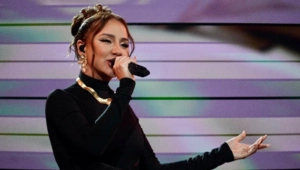 ANNA ASTI поддержала Филиппа Киркорова после падения на сцене «Новой волны»