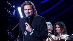 Дмитрий Маликов показал редкое фото с женой и детьми из семейного путешествия Дмитрий Маликов показал редкое фото с женой и детьми из семейного путешествия