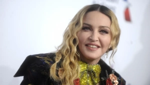 65-летняя Мадонна вышла в свет с новым молодым возлюбленным