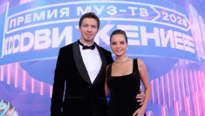 Дина Аверина и Дмитрий Соловьев поделились мнением о музыке, созданной искусственным интеллектом Дина Аверина и Дмитрий Соловьев поделились мнением о музыке, созданной искусственным интеллектом