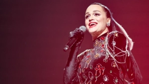 Юрист оценила шансы Славы выиграть суд против сорвавших ее концерт поклонниц