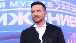 Лазарев назвал своего главного конкурента на Премии МУЗ-ТВ Лазарев назвал своего главного конкурента на Премии МУЗ-ТВ