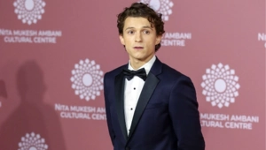 Том Холланд призвал фанатов смотреть новый фильм с участием Зендеи