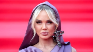 Мария Погребняк поздравила мужчин с 23 февраля и назвала беспроигрышный вариант подарка Мария Погребняк поздравила мужчин с 23 февраля и назвала беспроигрышный вариант подарка