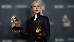 Итоги красной дорожки «Грэмми-2026»: самые смелые и стильные образы вечера