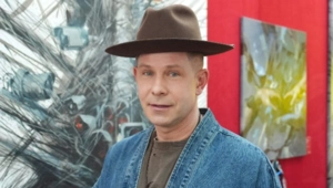 Митя Фомин анонсировал выход дебютной книги: «Может, кто-то отвернется» Митя Фомин анонсировал выход дебютной книги: «Может, кто-то отвернется»