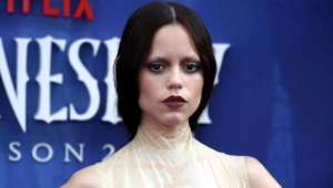 Звезда сериала «Уэнсдей» Дженна Ортега хотела бросить актерскую карьеру Звезда сериала «Уэнсдей» Дженна Ортега хотела бросить актерскую карьеру