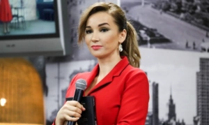 Анфиса Чехова и ее жених готовятся к тайфуну в Китае