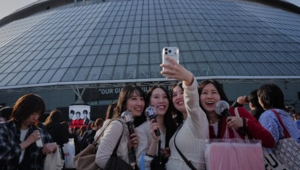 Ведущие K-pop агентства Южной Кореи объединяются для создания корейской Coachella