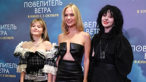 16-летняя дочь Глюкозы раскрыла правду об отношениях с сестрой: «Практически не общаемся» 16-летняя дочь Глюкозы раскрыла правду об отношениях с сестрой: «Практически не общаемся»