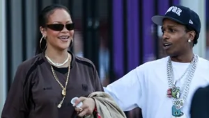 Рианна отметила первый день рождения дочери от A$AP Rocky Рианна отметила первый день рождения дочери от A$AP Rocky