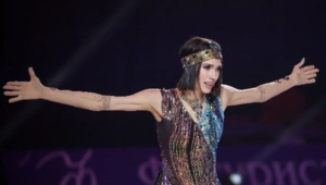Алина Загитова подогрела интерес к личной жизни снимками из Китая