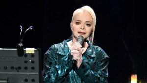 Лариса Долина не покинула спорную квартиру в ранее обещанный срок